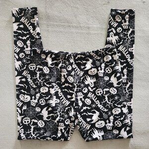 No Boundaries black and white Halloween print leggings, size medium
